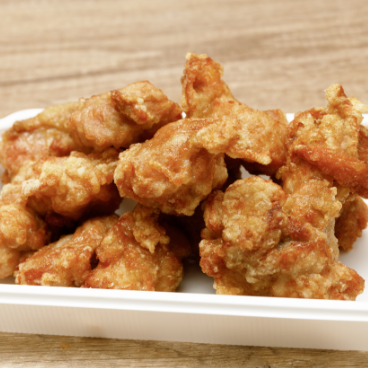 からっと揚がった唐揚げ